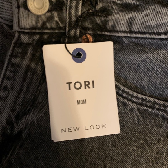 Acid wash mom jeans from ASOS - Picture 4 of 4